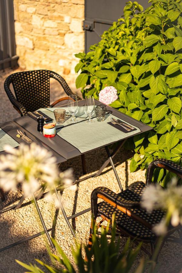 La Maison D'Aime Saint-Quentin-la-Poterie Exterior photo